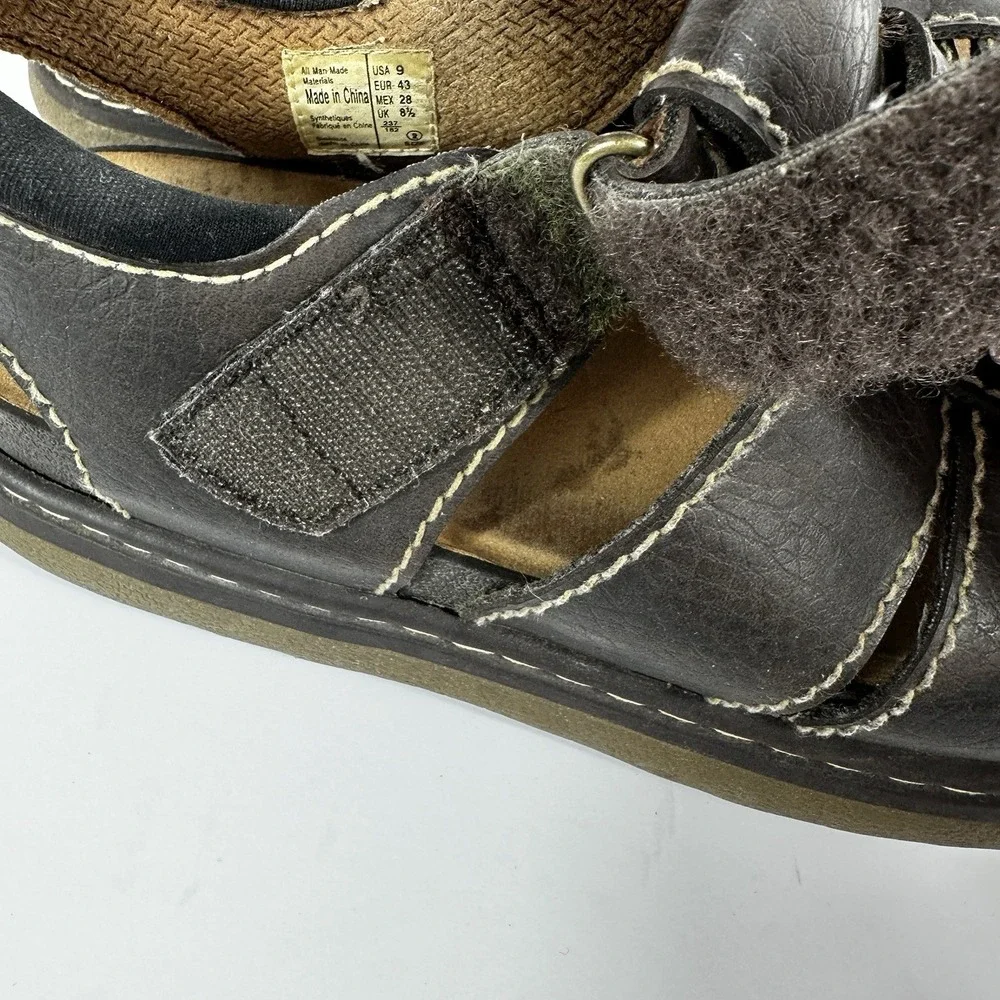 Wolfe Island Men's Comfort Sandals Brown Hook & Loop Adjustable Size 9 Casual